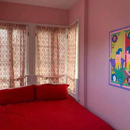 The Wedding Cake House Bed & Breakfast Провидънс Екстериор снимка