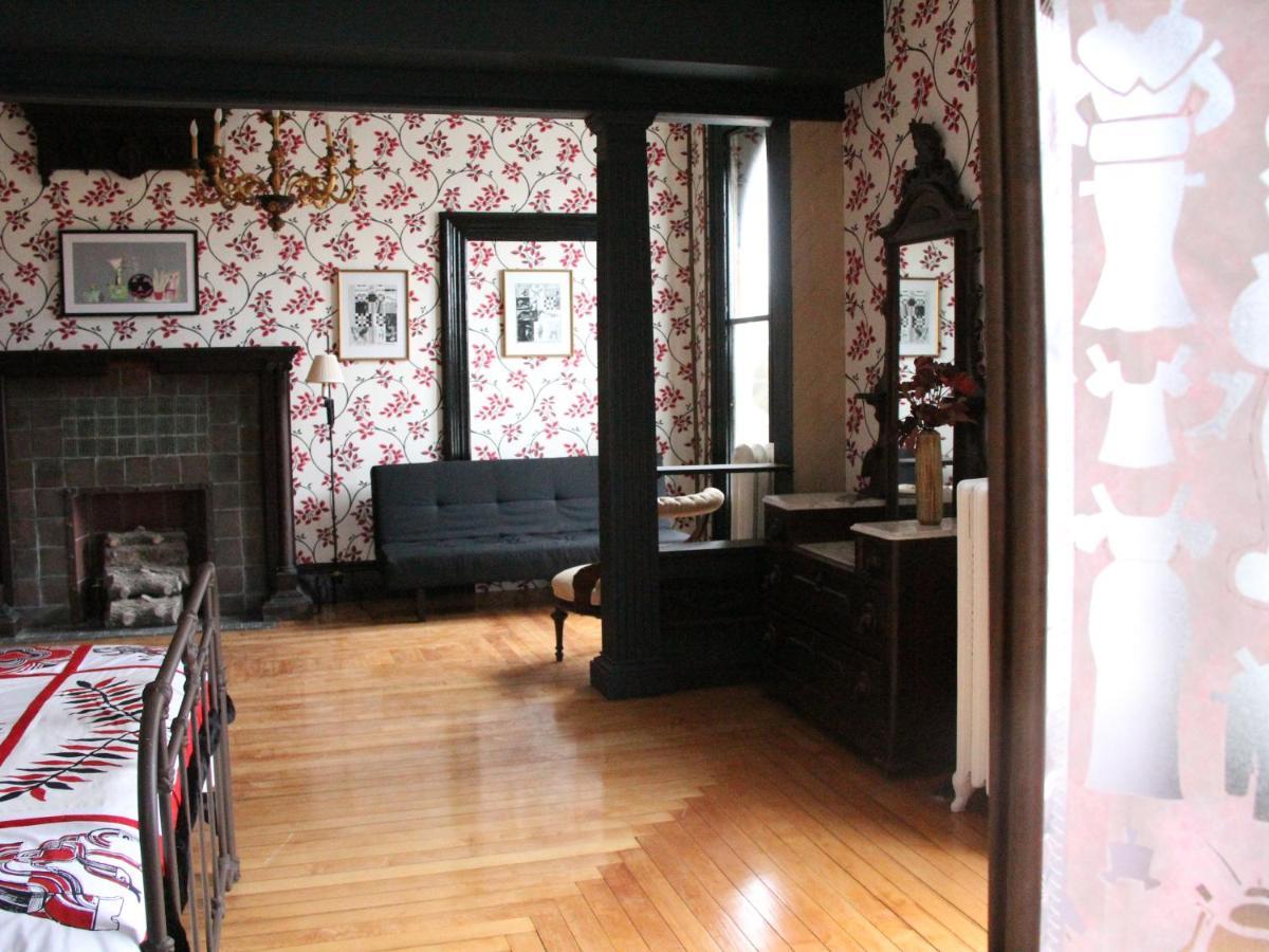 The Wedding Cake House Bed & Breakfast Провидънс Екстериор снимка