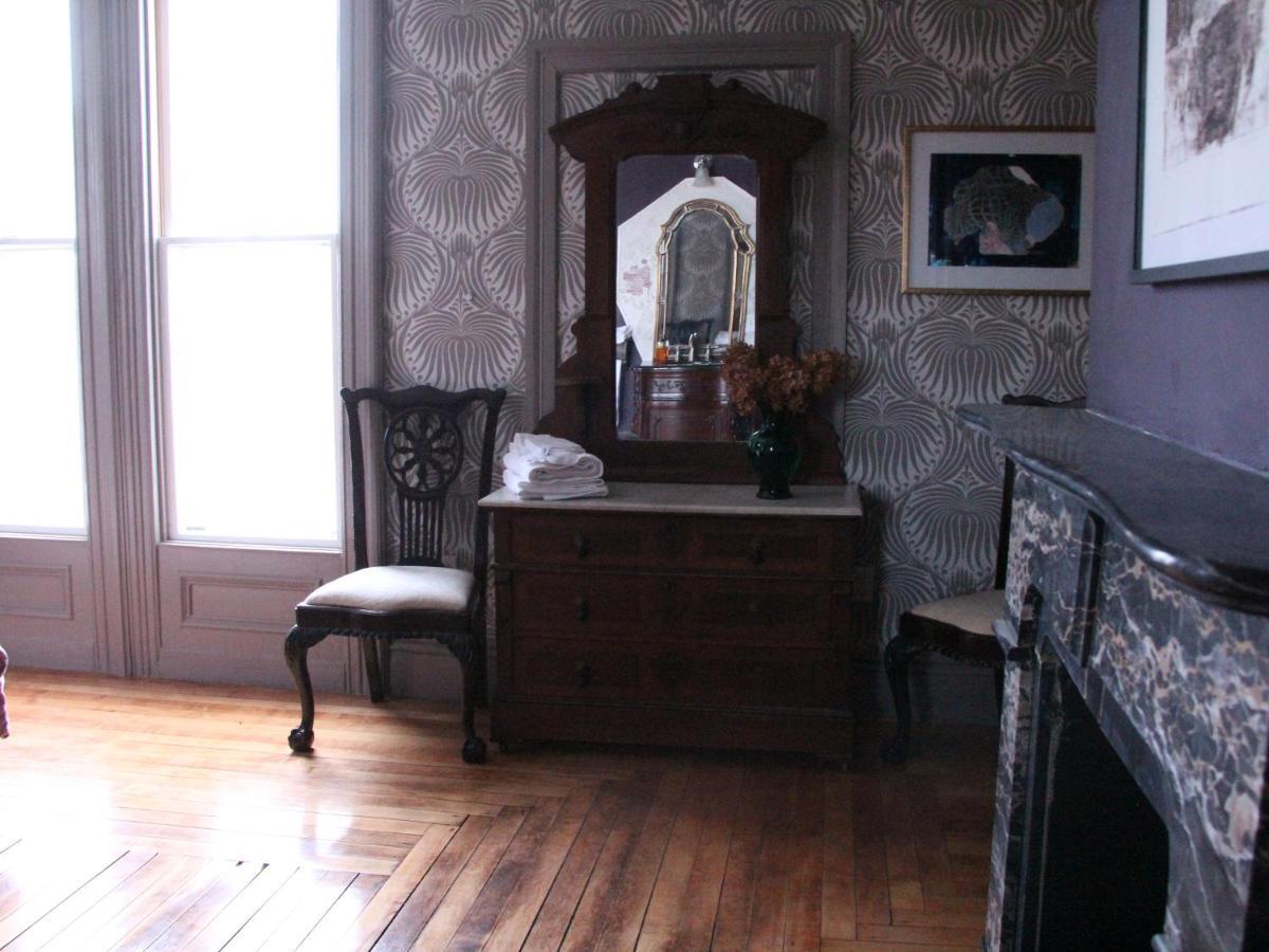 The Wedding Cake House Bed & Breakfast Провидънс Екстериор снимка